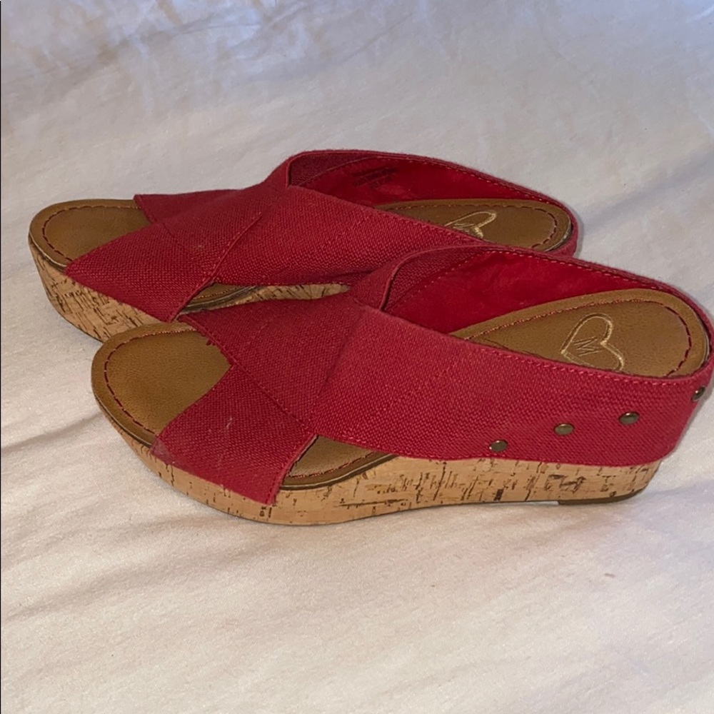Madeline Wedge size 6,5